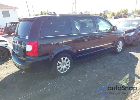 2014 Chrysler Town & Country Touring z USA, uszkodzony, nr VIN 2C4RC1BG8ER295845
